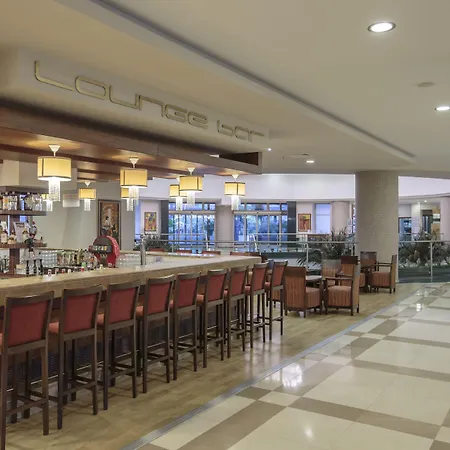 Sunis Kumkoey & Сиде